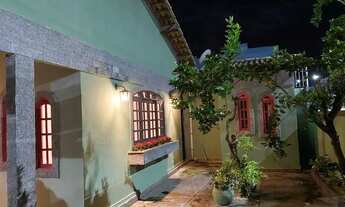 Imagem: BS Imobiliária vende casa na Trindade com