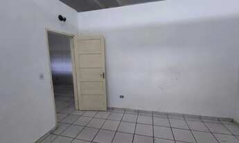 Imagem 3: Casa 4 comodos no Jacarandá