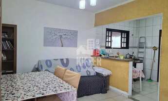 Imagem 6: Casa à Venda com 2 Quartos, Garagem para 3 Carros e Excelente Localização