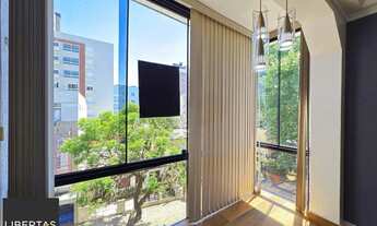 Imagem 2: Apartamento com 2 quartos e 1 vaga a venda no bairro Passo da Areia