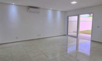 Imagem 5: Casa de condomínio térrea para venda possui 140 metros quadrados com 3 quartos