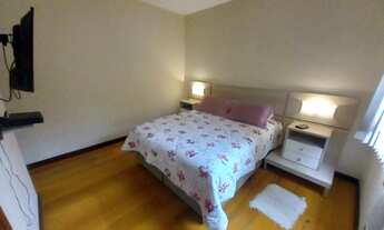 Imagem 6: Casa em Santa Teresa 3 quartos suíte closet piscina churrasqueira 4 vagas