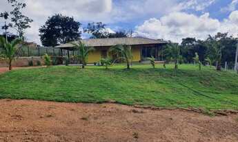 Imagem 3: Chácara em bonfinópolis com piscina e represa 2 km de chão