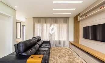 Imagem 7: Casa em condomínio a venda com 03 suítes, quintal e terraço amplo com área gourmet!