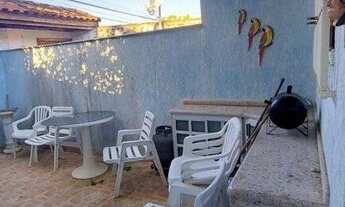 Imagem 2: CASA 3 DORMITORIOS SENDO UMA SUITE, SALA COM MEZANINO