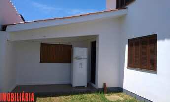 Imagem 4: Residência em Laje com 4 dormitórios, próxima ao centro! REF: 040