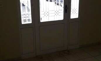 Imagem 2: Apartamento com 2 dormitórios para alugar, 70 m² por R$ 1.000,00/mês - Vitória Regia - Rio