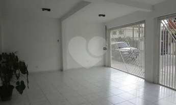 Imagem 2: Casa térrea à venda na Vila Mazzei, em rua tranquila