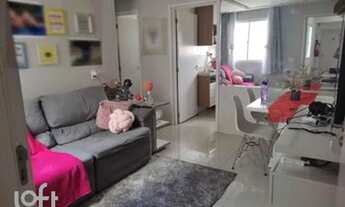 Imagem 3: Apartamento à venda em Itaim Paulista com 42 m², 2 quartos, 1 vaga