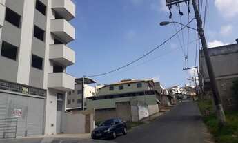 Imagem 3: Apartamento com 2 dormitórios para alugar, 55 m² por R$ 950,00/mês - Bom Jardim - Juiz de