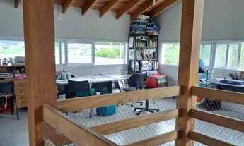 Imagem 4: CASA À VENDA COM 03 QUARTOS, PISCINA, QUINTAL GRANDE E GRAMADO, LINDA VISTA, NO COND. HORI