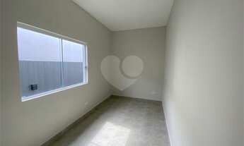 Imagem: Casa Nova - Bairro Canto do Mar, São Sebastião-SP