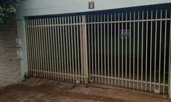 Imagem: Casa com 3 quartos - Bairro Carnascialli