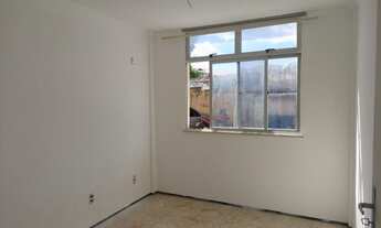 Imagem 5: Apartamento com 3 dormitórios, 65 m² - venda por R$ 110.000,00 ou aluguel por R$ 1.100,00