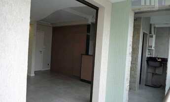 Imagem 2: APARTAMENTO - CHARITAS -sala, de frente, 2 varandas, 2 quartos sendo 1 suíte, DPC, lazer