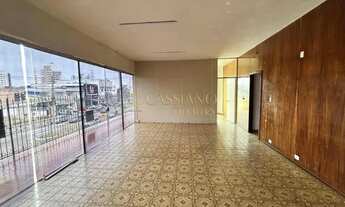 Imagem 5: Casa térrea para locação de 220m² 03 dormitórios, sendo 01 suíte e 04 vagas de garagem