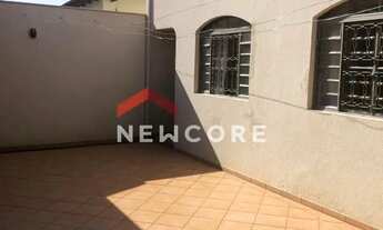 Imagem 5: Sobrado em Rua Amaury de Oliveira e Silva - Jardim Tarumã - Londrina/PR