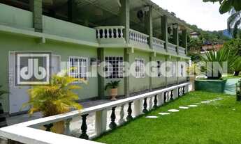 Imagem 4: Julio Bogoricin Venda Sítio Piscina Salões de Festa Suítes Churrasqueiras Taquara