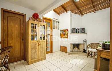 Imagem 4: Apartamento com 5 dormitórios e 2 vagas no bairro Petrópolis em Porto Alegre com 280m²