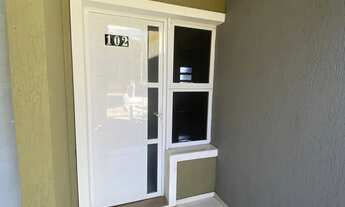 Imagem 4: Vendo Apartamento térreo com pátio privativo