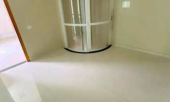 Imagem 3: Sobrado para aluguel possui 360 metros quadrados com 3 quartos