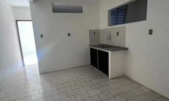 Imagem 4: Comercial à venda em rua pública, ITAPUÃ, Salvador, BA