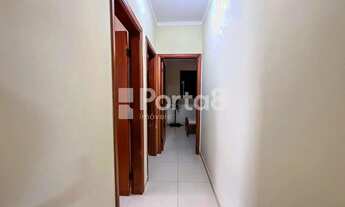 Imagem 6: Viva com Conforto e Conveniência no Ed. Topázio: Apartamento Disponível para Venda!