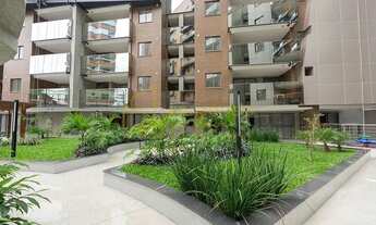 Imagem 3: Seu novo lar no Jardim Camburi: Apartamento com varanda gourmet e lazer completo!