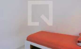 Imagem 2: Casa sobrando Casa com 3 dormitórios