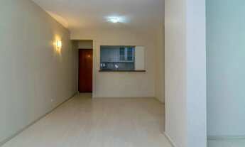 Imagem 2: Apartamento à venda 2 Quartos, 1 Vaga, 70M², Ed. Mediterraneê, Centro/Londrina - PR