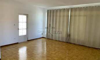 Imagem 2: Oportunidade - Casa - Jardim Paulista - 3 Dormitórios - 200m²