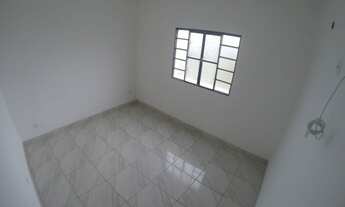 Imagem: Excelente Casa de Vila de 03 Quartos - Rua