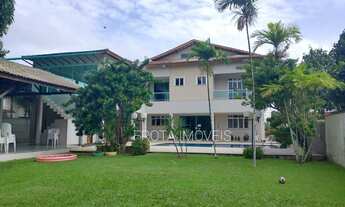 Imagem 2: Cristal Ville, linda casa 4 suítes, piscina, área verde