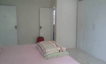 Imagem 6: Sobrado a venda possui 237m2 privativos garagem fechada pátio - Porto Alegre - RS