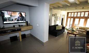 Imagem 4: Casa estilo Colonial com amplo terreno - 4 suítes - 3 vagas e um excelente lazer