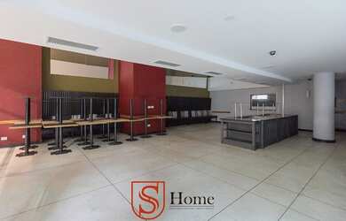 Imagem 5: Perfeita Loja térrea para aluguel no Centro de Curitiba