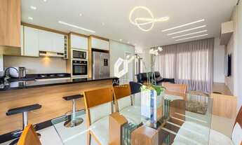 Imagem 2: Casa em condomínio a venda com 03 suítes, quintal e terraço amplo com área gourmet!