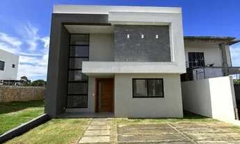 Imagem 4: Alto padrão em condomínio fechado