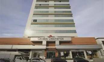 Imagem 4: J-Sala para venda possui 32 metros quadrados em Kobrasol - São José - SC