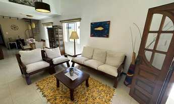 Imagem 2: Casa Solta 4/4 com 01 suíte, vilas do atlântico