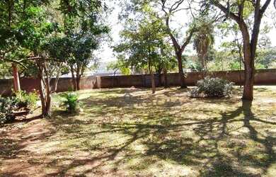 Imagem 2: Área de esquina em avenida no bairro