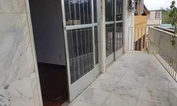 Imagem 4: Casa para aluguel tem 200 metros quadrados com 4 quartos em Imbetiba - Macaé - RJ