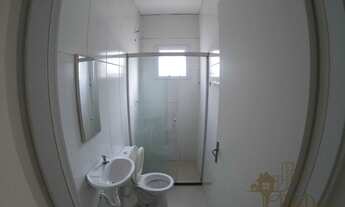 Imagem 3: Locação - Casa com 2 dormitórios, cozinha com móveis planejados e quintal com churrasqueir