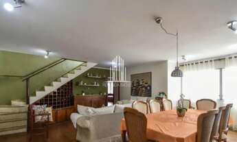 Imagem: 3 dormitórios, 2 suites e 2 vagas no campo