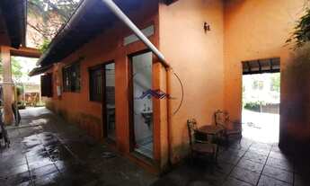 Imagem 4: CASA DE RUA NO MIOLO DA GRANJA VIANA