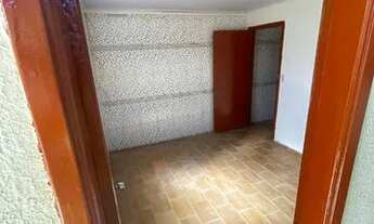 Imagem 6: Aluga-se casa no Garavelo