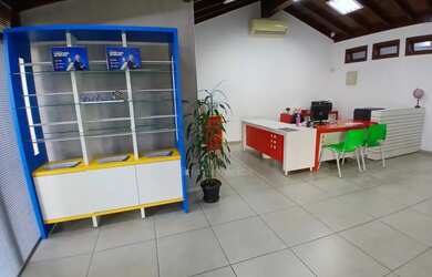 Imagem 5: Sala comercial para alugar próxima à Avenida Maringá com recepção na Região Central de Lon