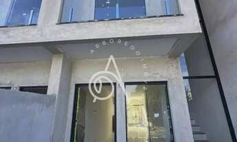 Imagem 3: Sobrado em excelente localização no Bairro Pinheirinho!