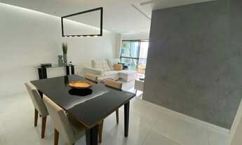 Imagem 2: Lindo imóvel refomado e andar alto com vista mar em Setúbal