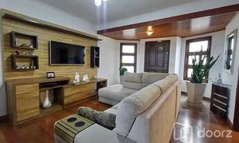 Imagem 6: Imóvel na Professor Abílio Azambuja com 3 dormitórios e 318m²